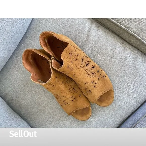 Coolway Women's Jasper Brown Suede Open Toe Booties Size 10 Casual - Picture 3 of 7